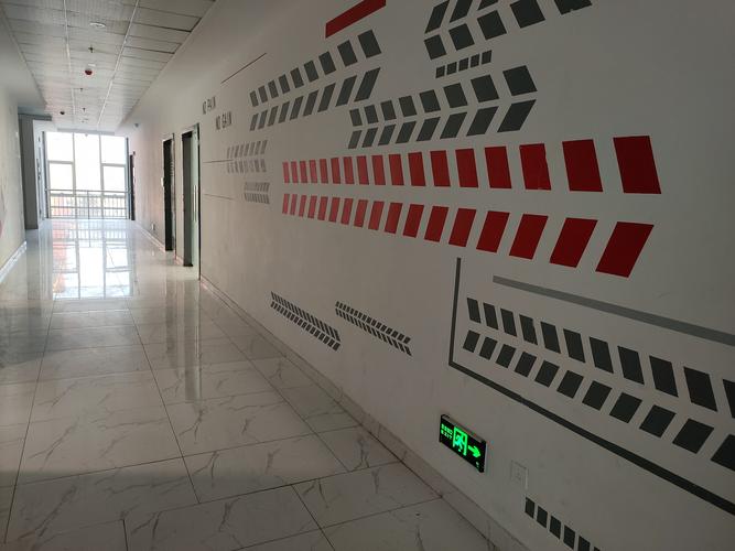 拓展信息咨询服务，构建文化教育交流新生态